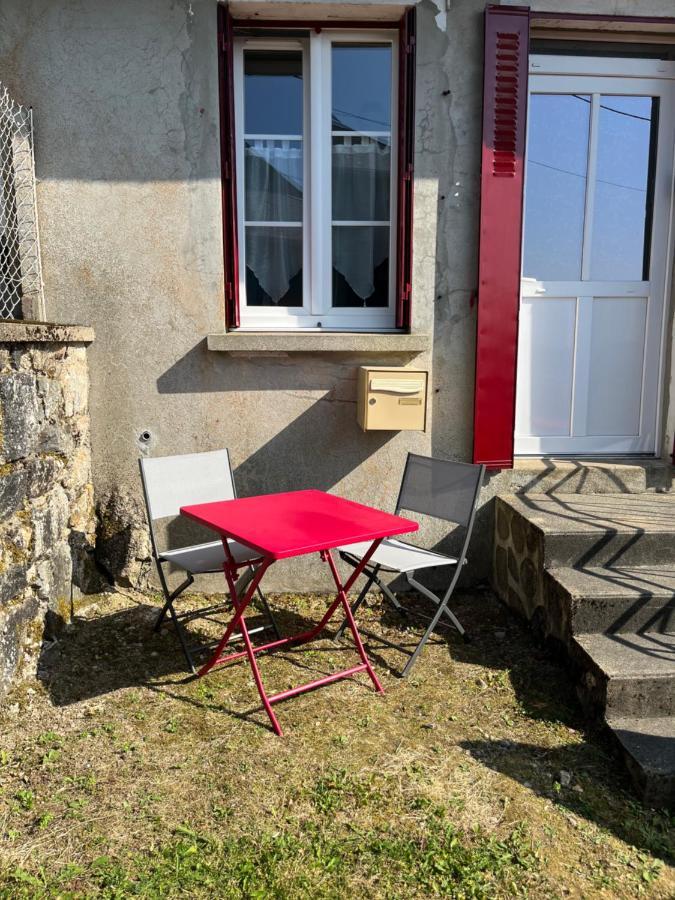 Maison Au Coeur Du Morvan Arleuf Exterior photo